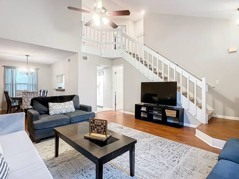 4 BR | 3 BA spacious home, centrally located!