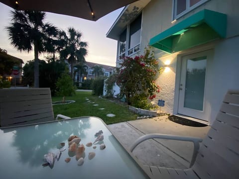 Studio closest to Bch, yard, everything, & extras!