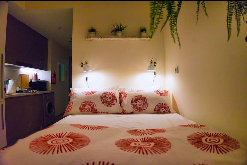Chic and Cozy Studio - Dubai