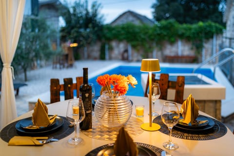 Villa Romantic Oasis - Unit 376099-13