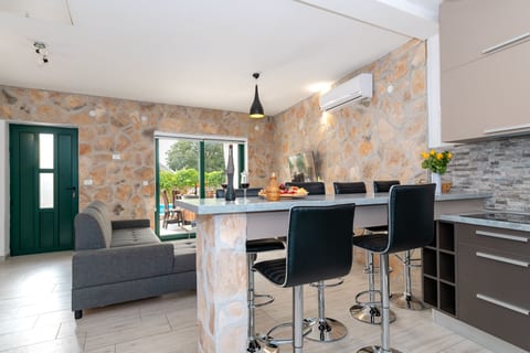Villa Romantic Oasis - Unit 376099-13