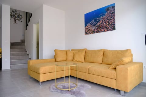 Villa Vida - Unit 376102-13