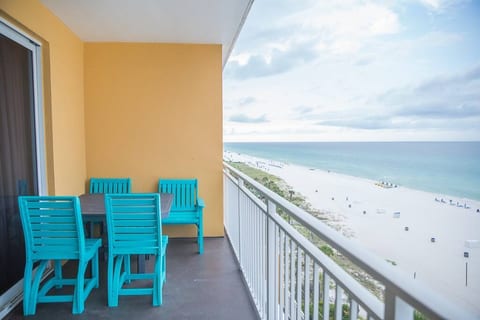 Experience coastal elegance, Sterling Reef #304