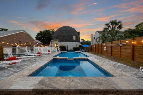 In-ground spa with heated water jets