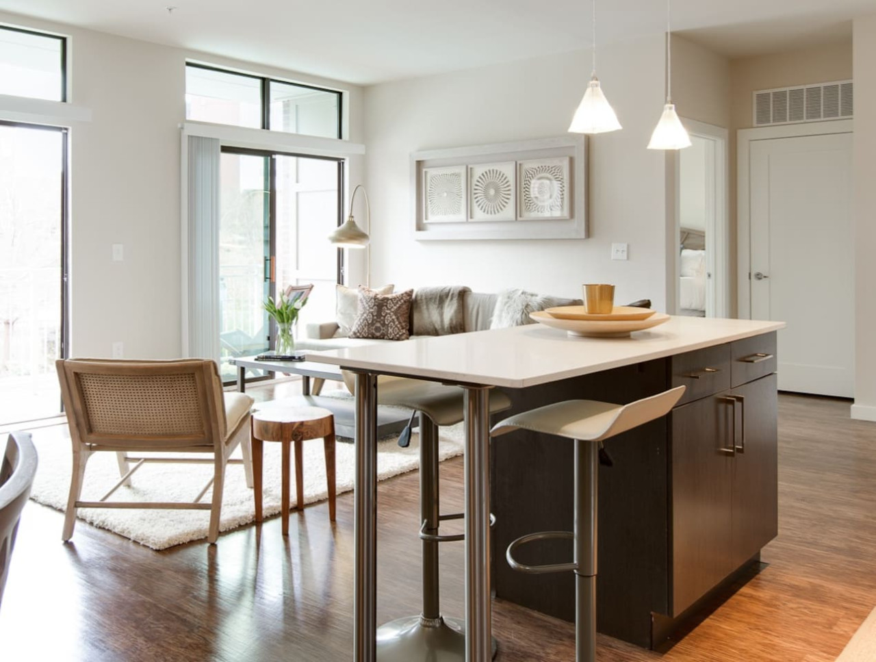 bright-and-cheery-apartment-or-inman-park-or-local/