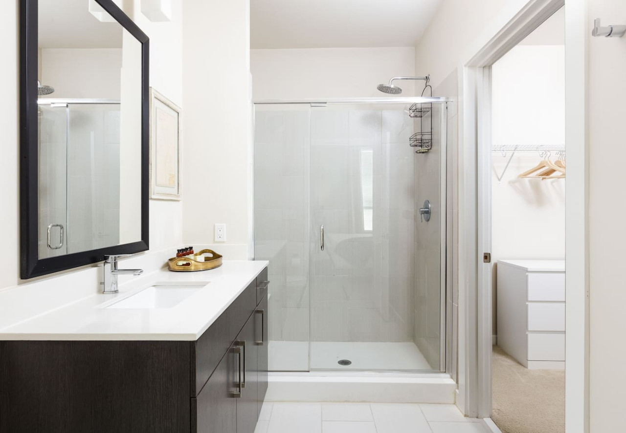 Dreamy Apartment | Inman Park | LOCAL - Atlanta