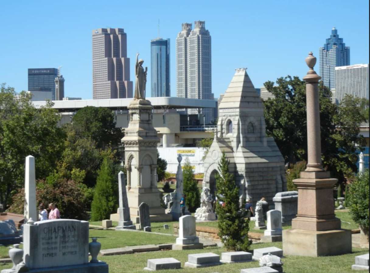 Peaceful Apartment | Inman Park | LOCAL - Atlanta