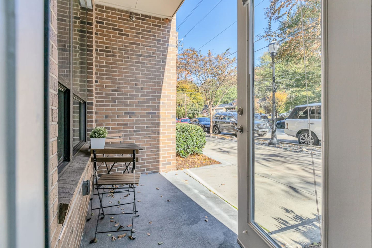 Peaceful Apartment | Inman Park | LOCAL - Atlanta