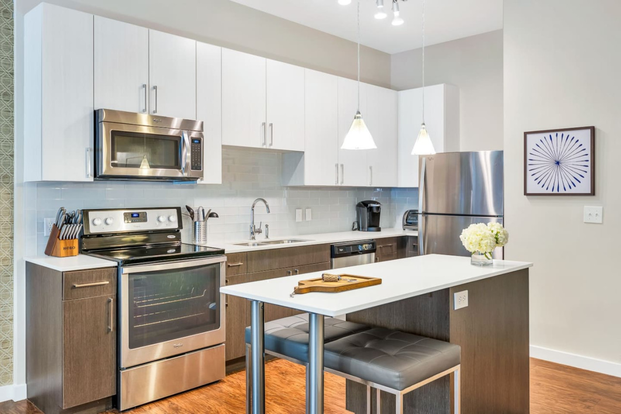 Peaceful Apartment | Inman Park | LOCAL - Atlanta