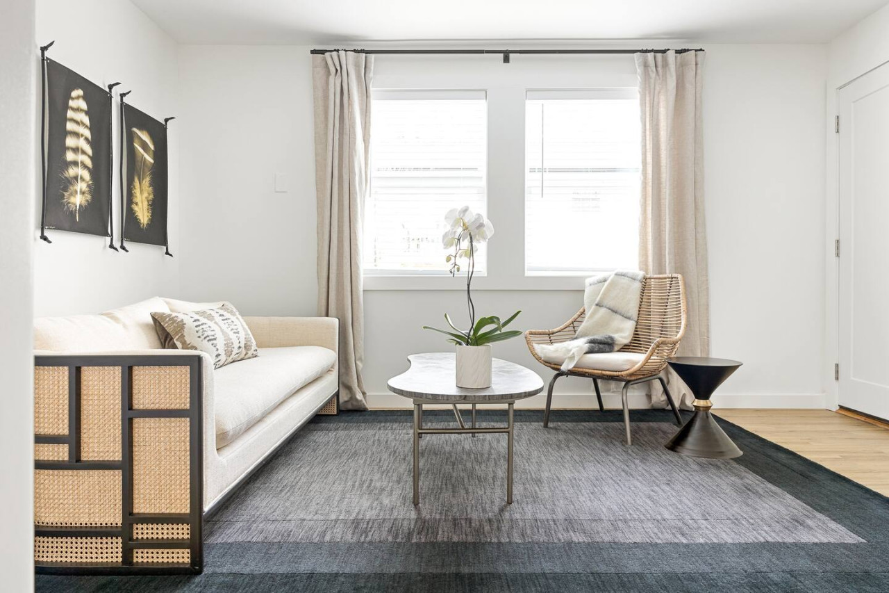 fantastic-flat-or-virginia-highland-or-local/