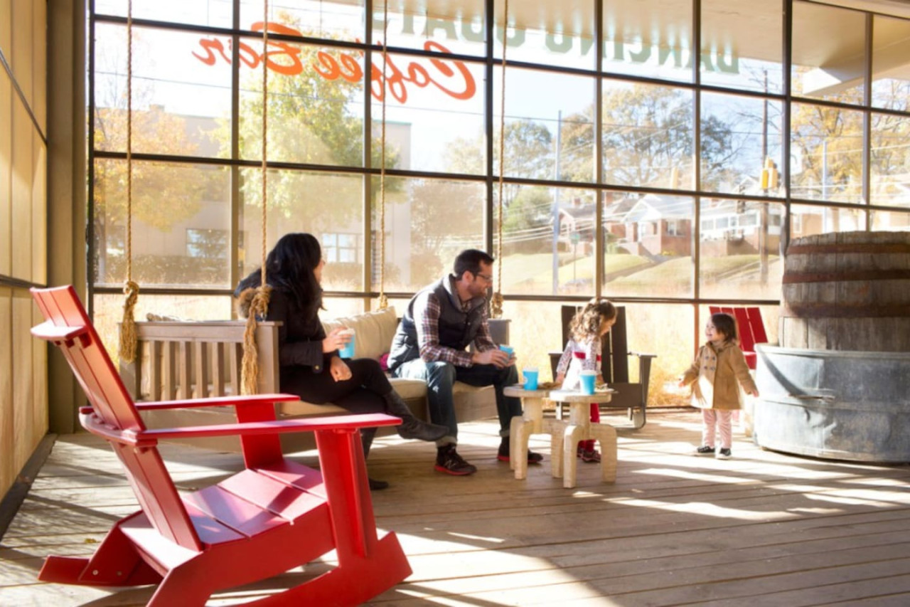 Cozy and Chic Apartment | Inman Park | LOCAL - Atlanta