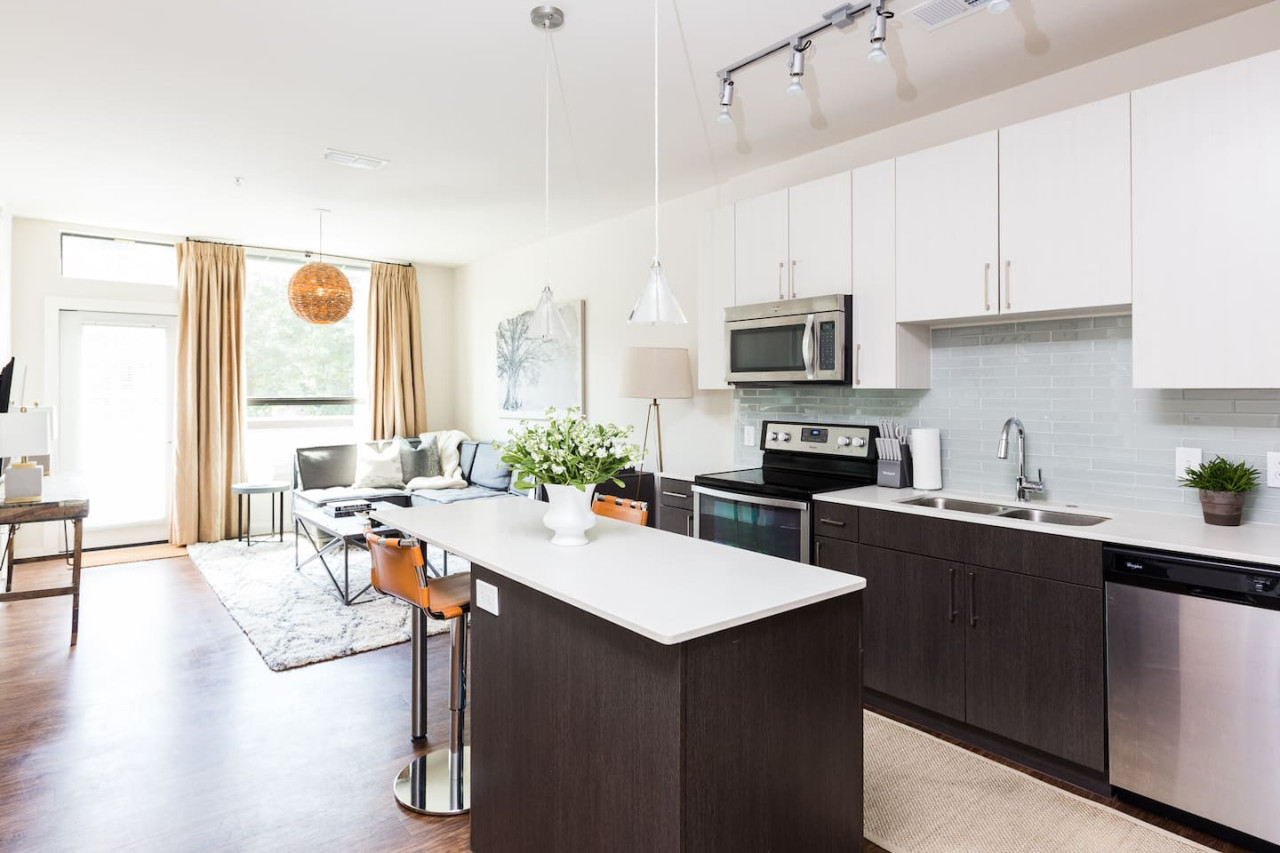 cozy-and-chic-apartment-or-inman-park-or-local/