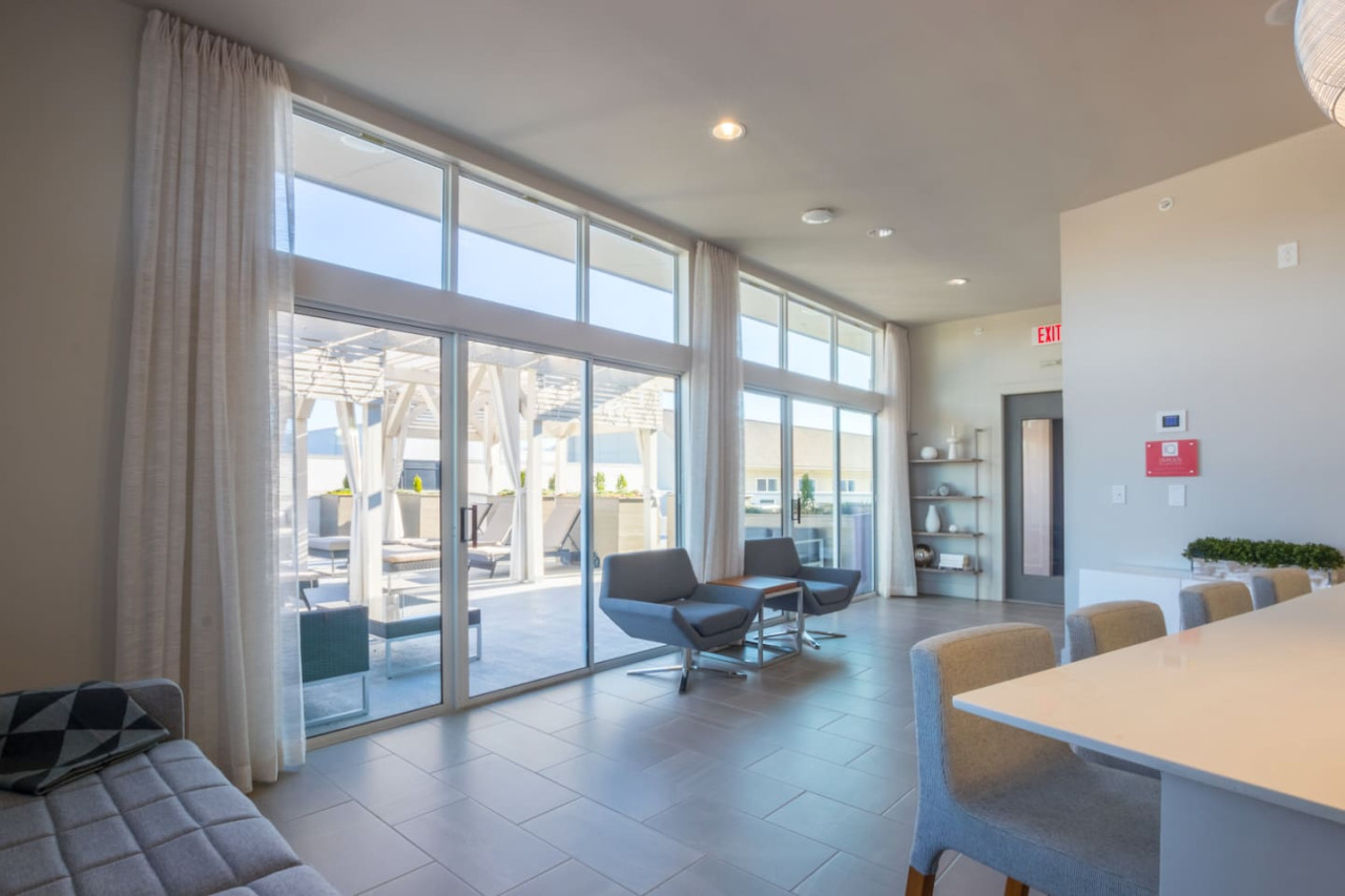 Cozy and Chic Apartment | Inman Park | LOCAL - Atlanta