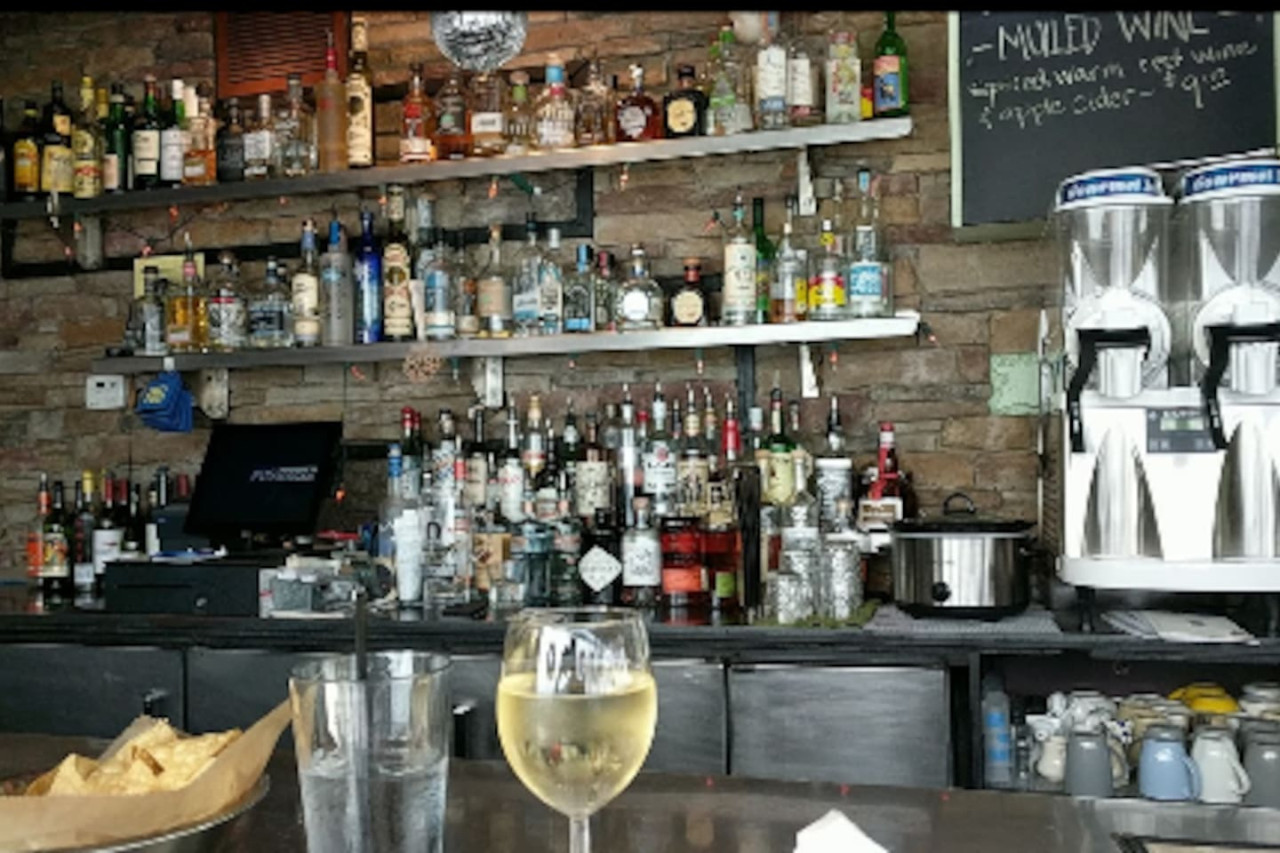 Cozy Hideaway | Kirkwood | LOCAL - Atlanta