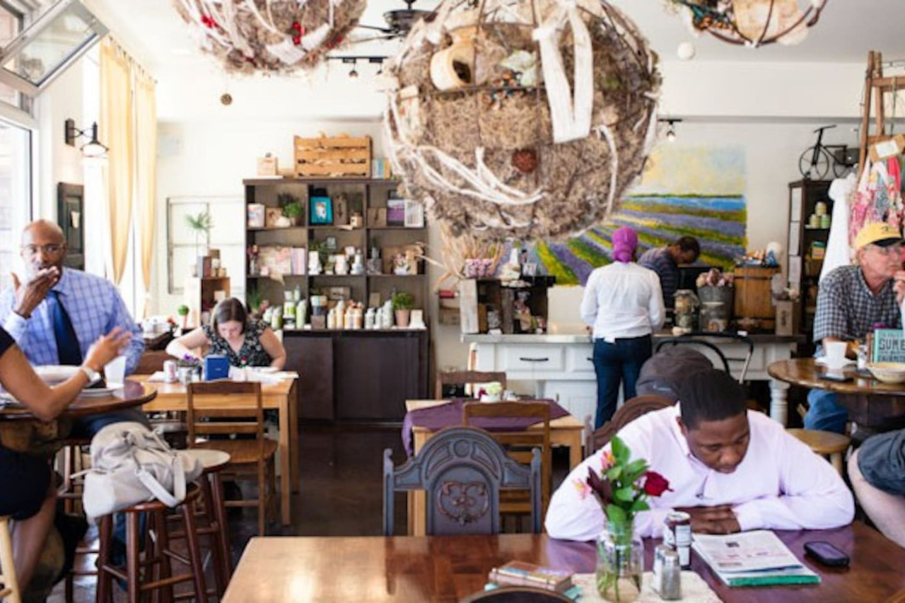 Cozy Hideaway | Kirkwood | LOCAL - Atlanta