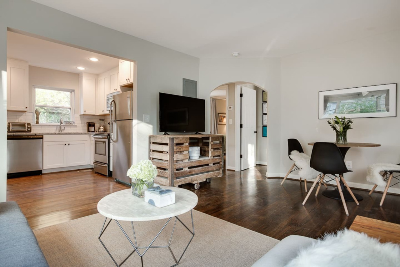 Cozy Hideaway | Kirkwood | LOCAL - Atlanta