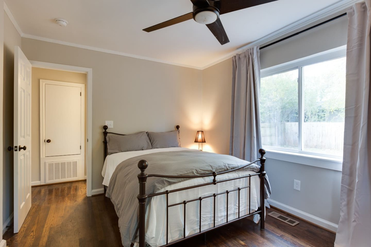 Cozy Hideaway | Kirkwood | LOCAL - Atlanta