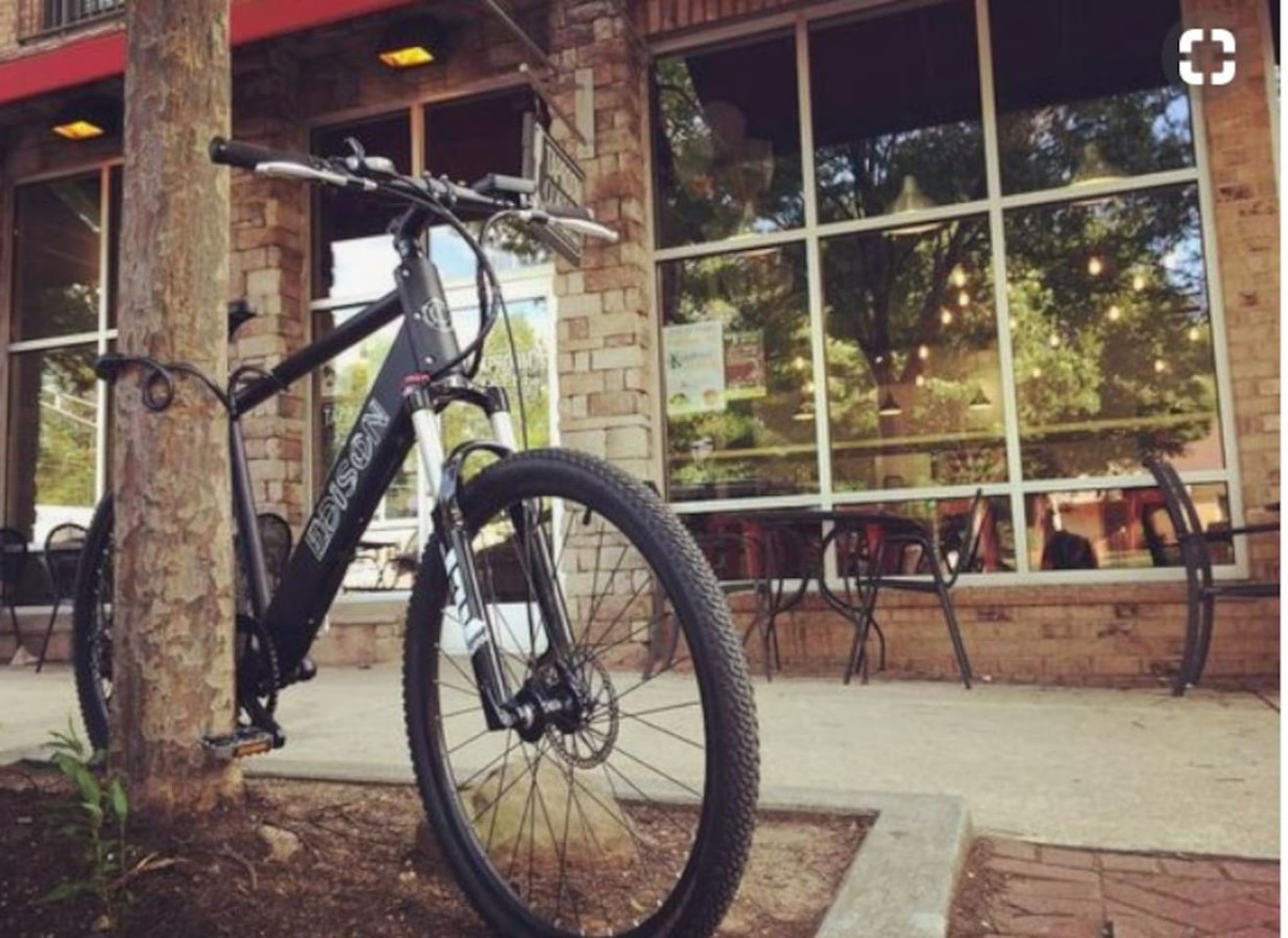 Cozy Hideaway | Kirkwood | LOCAL - Atlanta