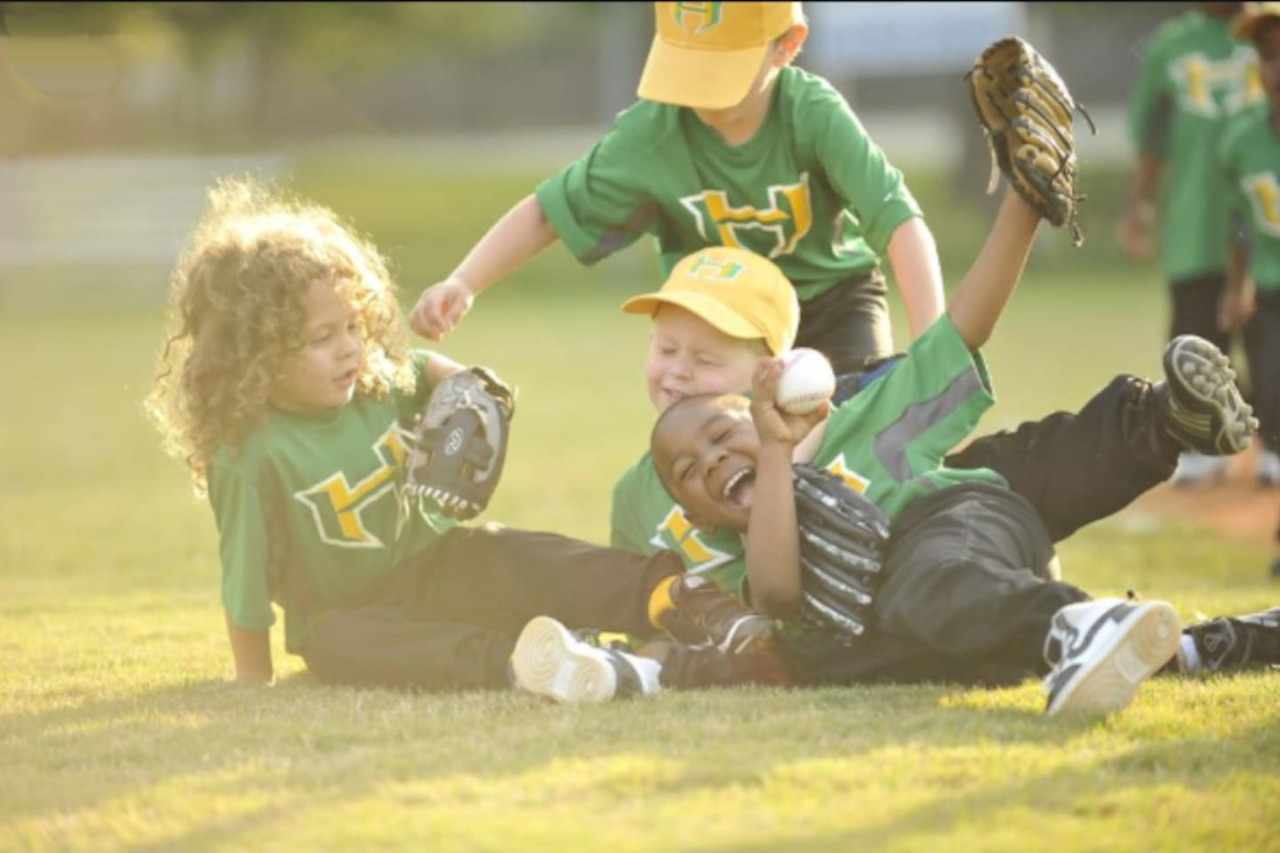 Bright and Spacious Home | Hapeville | LOCAL - Hapeville