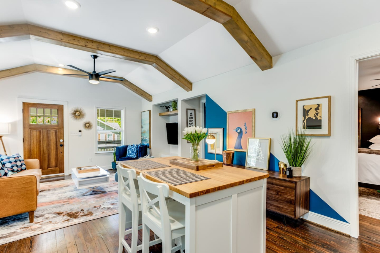 Restful Retreat | Hapeville | LOCAL - Hapeville