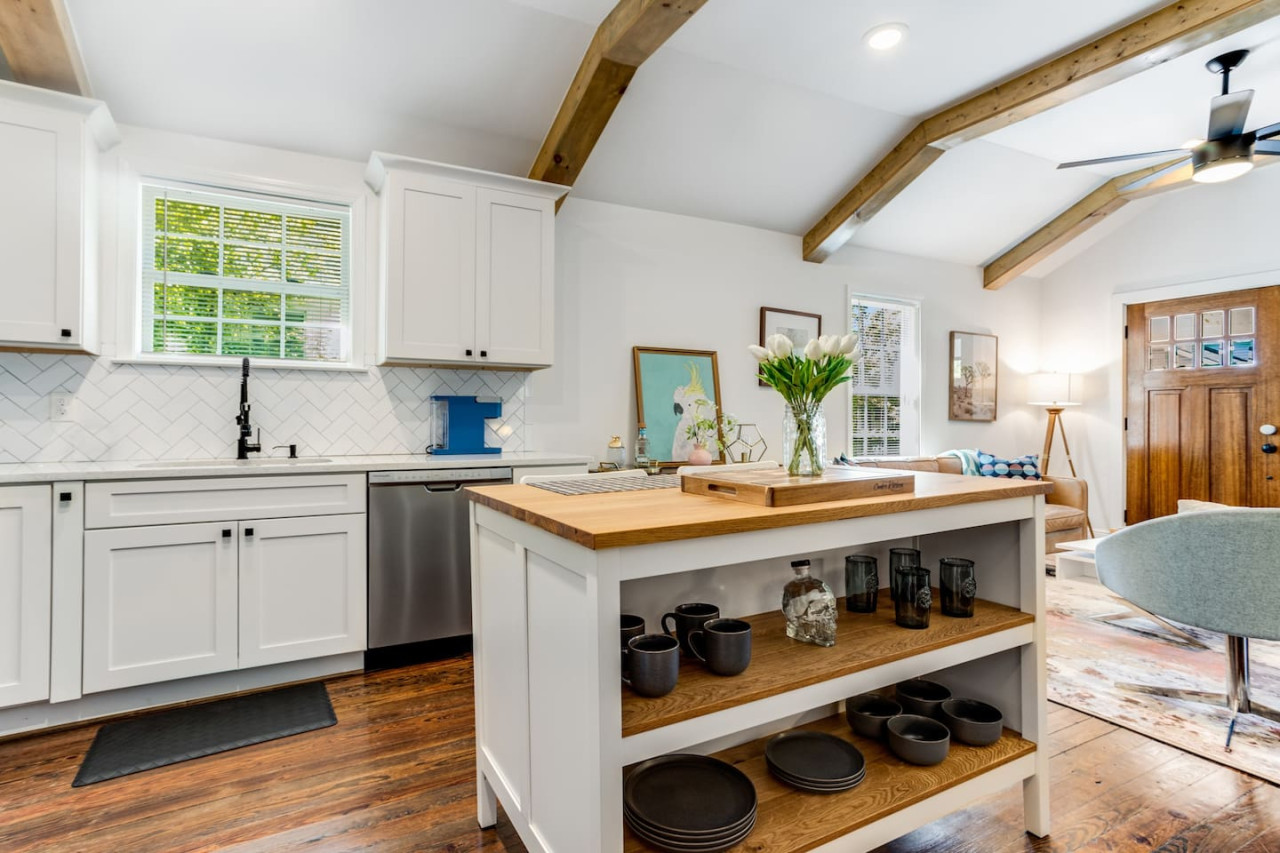 Restful Retreat | Hapeville | LOCAL - Hapeville