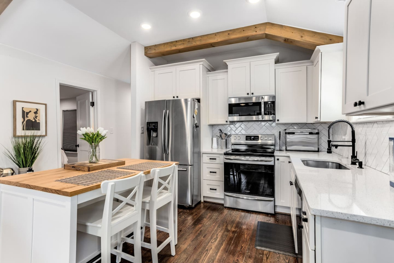 Restful Retreat | Hapeville | LOCAL - Hapeville