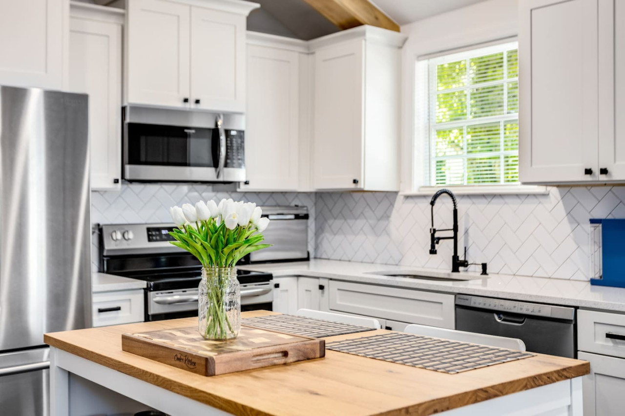 restful-retreat-or-hapeville-or-local/