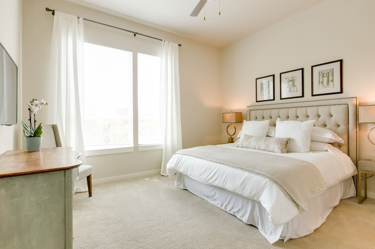 Serene & Sunny Suite | Inman Park | LOCAL - Atlanta