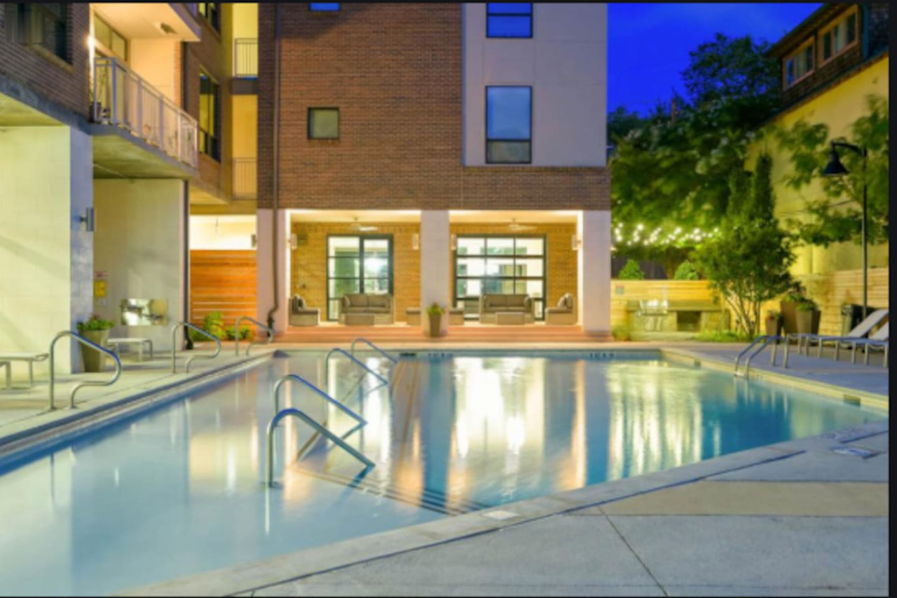 Serene & Sunny Suite | Inman Park | LOCAL - Atlanta