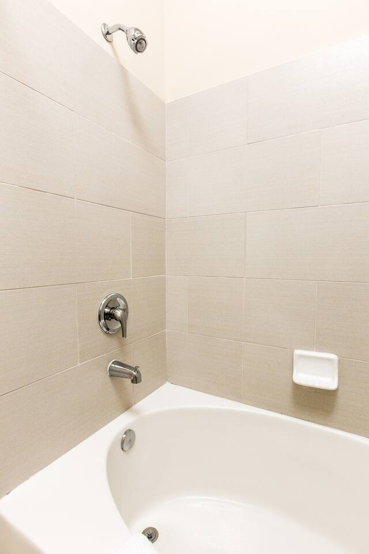 Serene & Sunny Suite | Inman Park | LOCAL - Atlanta