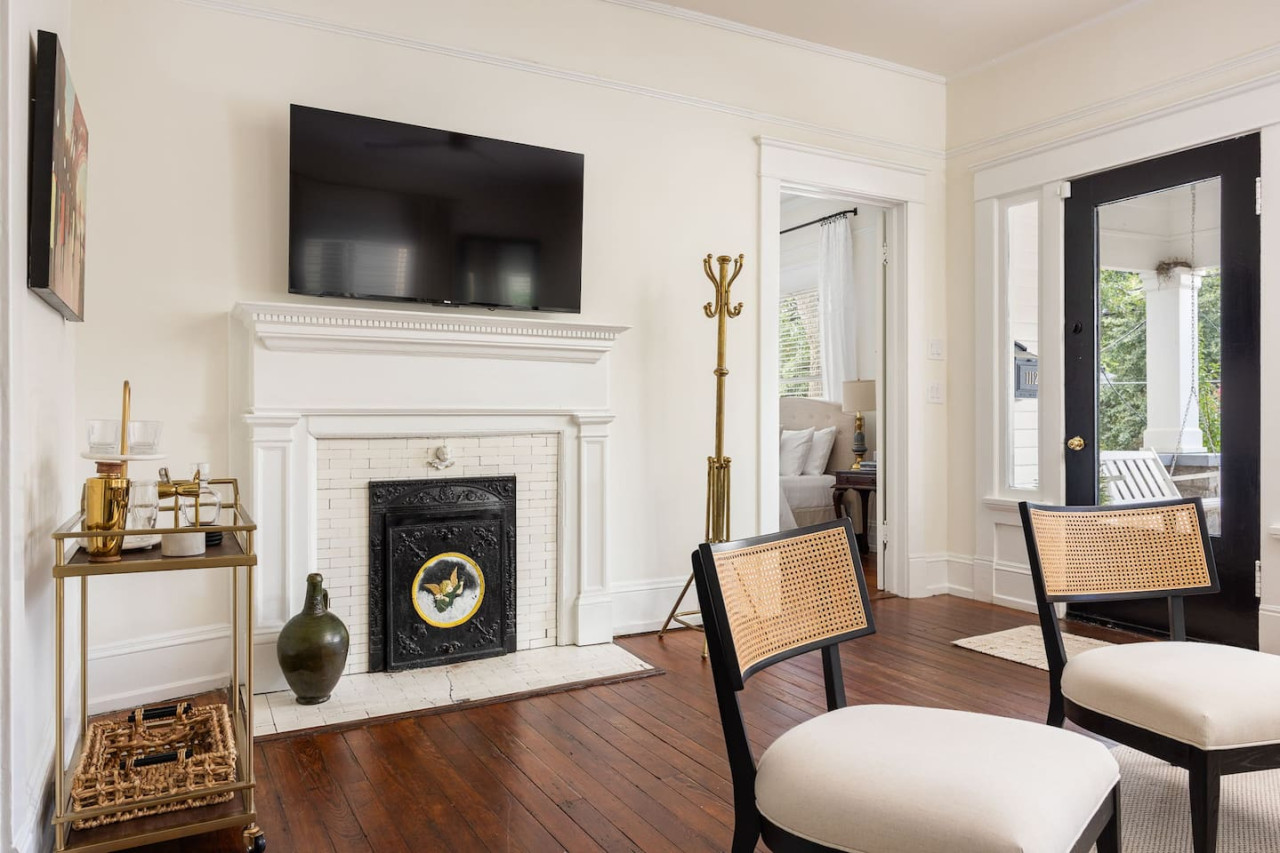 Spacious and Stunning Home | Inman Park | LOCAL - Atlanta