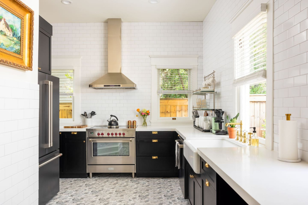 spacious-and-stunning-home-or-inman-park-or-local/