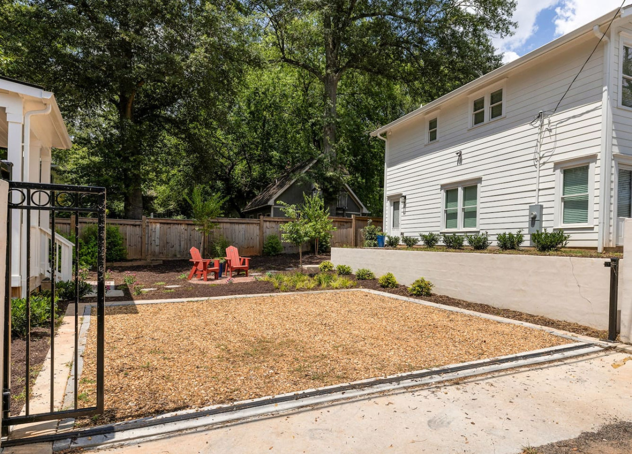 Spacious and Stunning Home | Inman Park | LOCAL - Atlanta