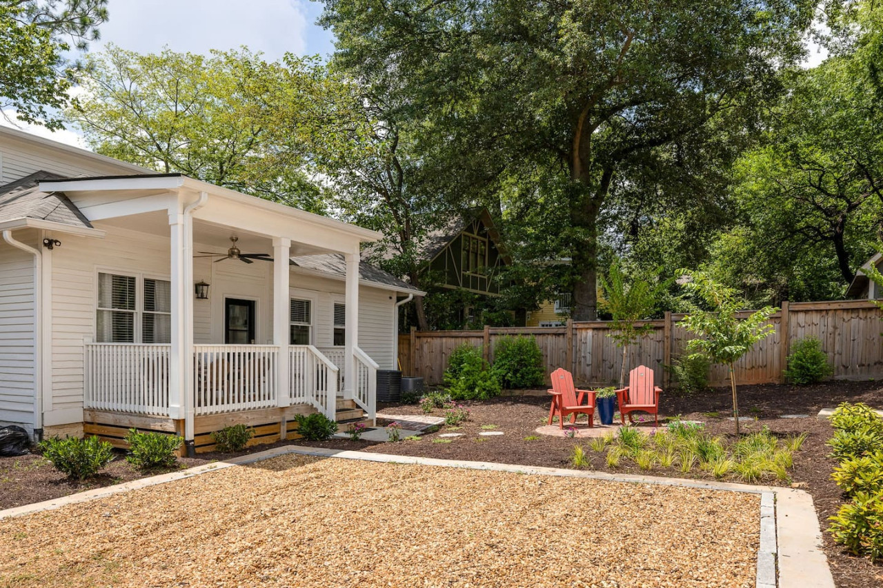Spacious and Stunning Home | Inman Park | LOCAL - Atlanta