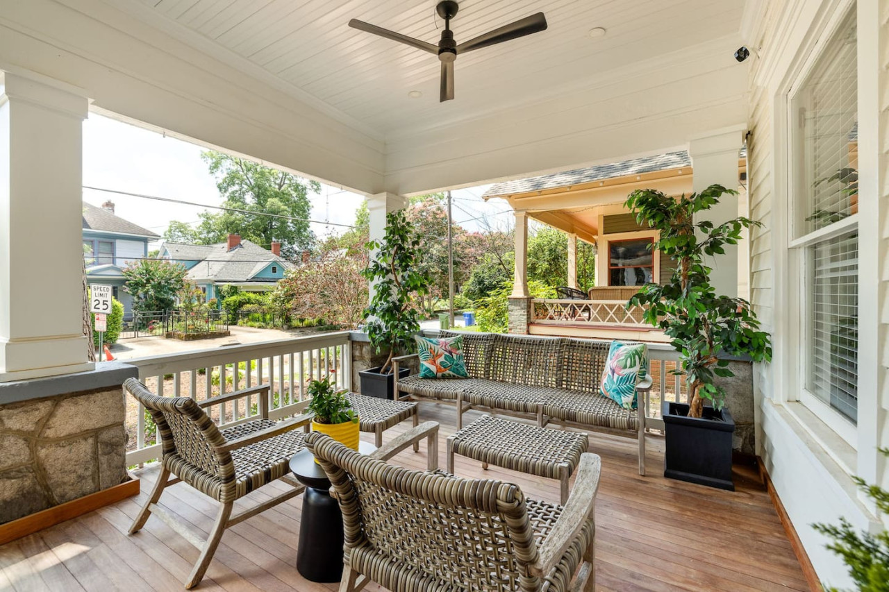 Spacious and Stunning Home | Inman Park | LOCAL - Atlanta