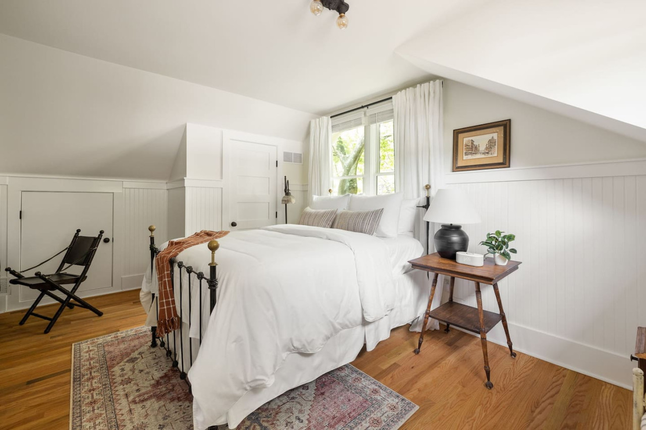 Spacious and Stunning Home | Inman Park | LOCAL - Atlanta