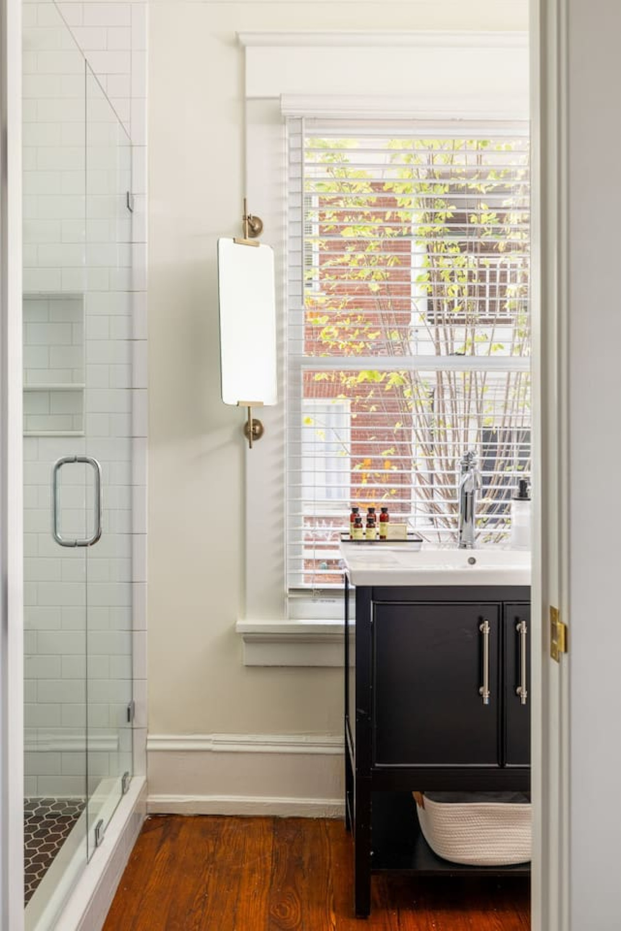 Spacious and Stunning Home | Inman Park | LOCAL - Atlanta