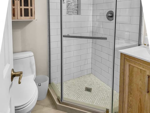 Leatherbark 207A Newly-Renovated Family Friendly Washer & Dryer Fireplace Wi-Fi EZ Park