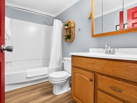 ML147 Fresh & Fun 1BR Sleeps 4 Near Village Slope Access Wi-Fi EZ Park No Steps