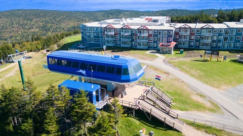 ML190 Family Friendly Sleeps 8 1st Floor Washer Dryer No Stairs WiFi