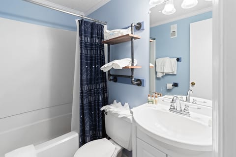 ML190 Family Friendly Sleeps 8 1st Floor Washer Dryer No Stairs WiFi