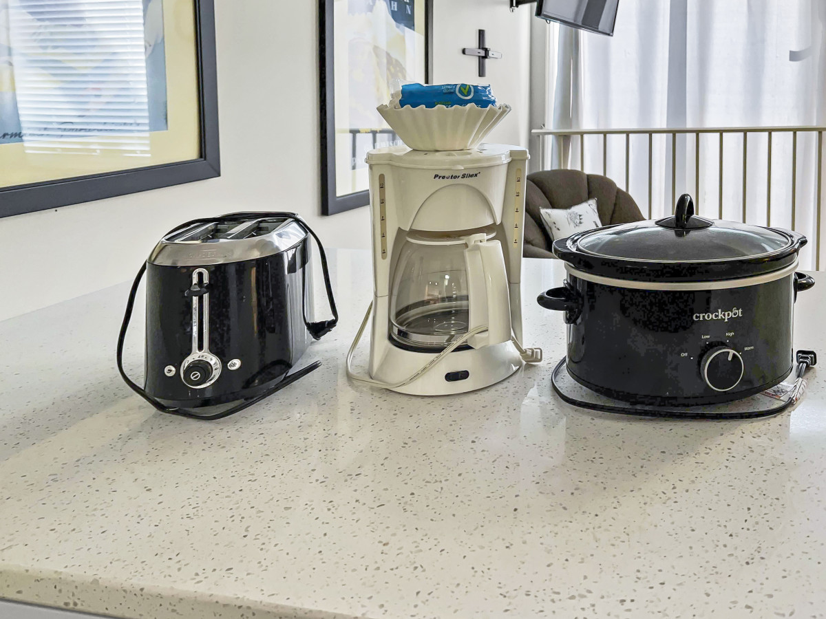 ML309 Back Exit Leads To Slopes Gated Parking WiFi - Snowshoe