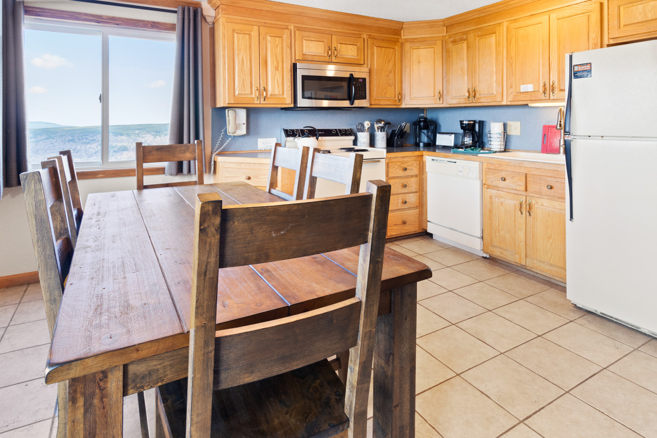 Large eat in kitchen