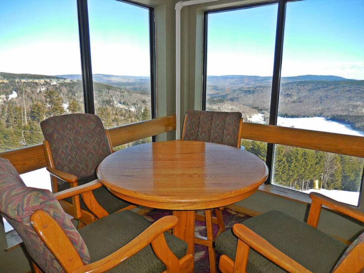 Mountain Lodge viewing area overlooks slopes and WV mountains!