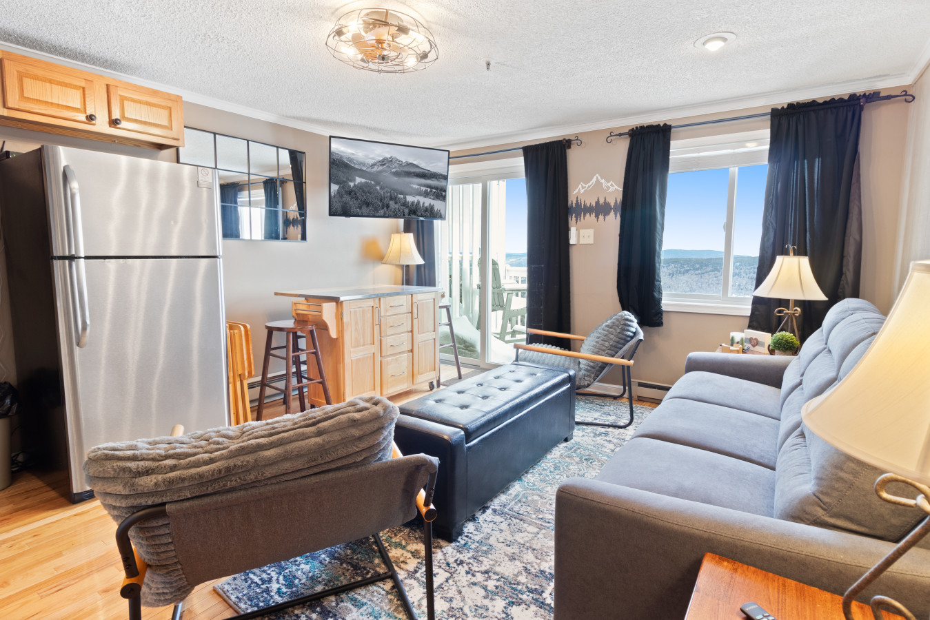 Mountain Lodge 352 is your snowshoe home away from home!