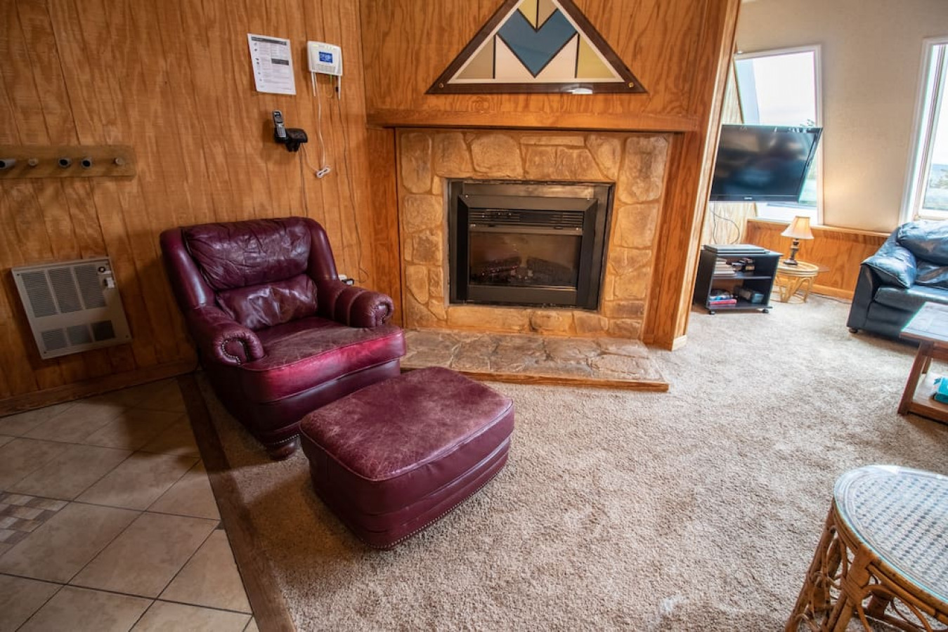 Leatherbark 306A 2BR/1BA Sleep 8 Fireplace Wi-Fi Close to Village & Slopes - Dunmore