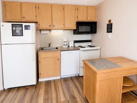 ML315 Budget-Friendly Next To Slopes No Frills AFFORDABLE!
