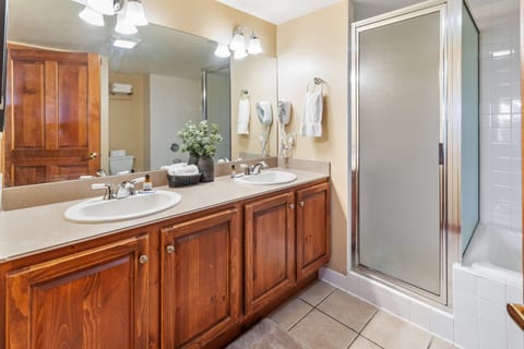 Highland House 209 Slope View Sleeps 8 Ski In Out Village