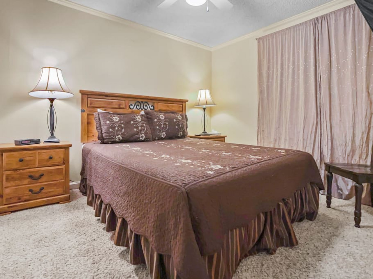 ML182 First Floor Slope Side New Deck EZ Parking WiFi - Snowshoe