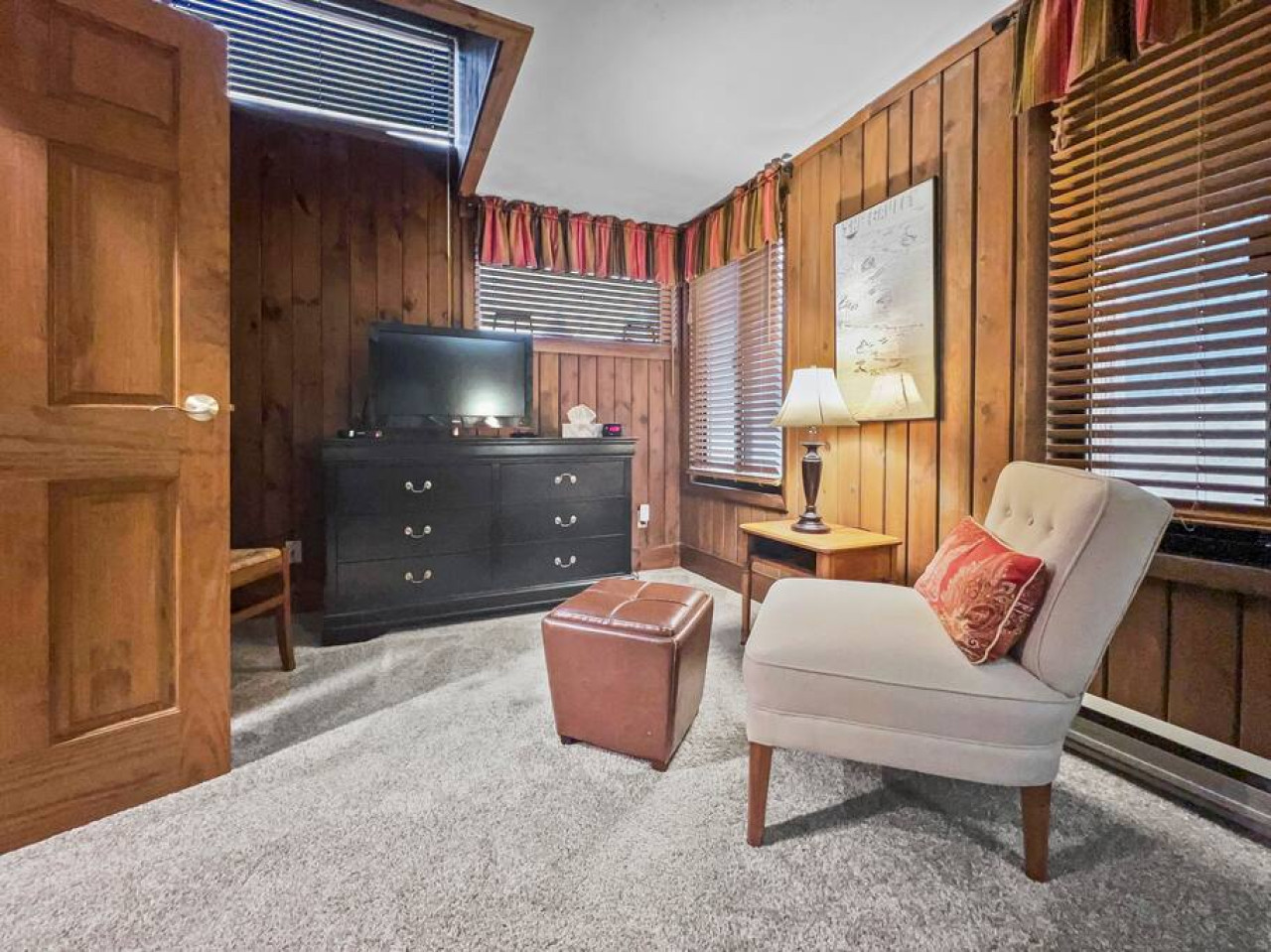 Wabasso 8 Cozy Retreat Covered Parking Sleeps 8 WiFi - Snowshoe